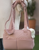 Going out in winter to carry pet dog bags, shoulders, shoulder hand -to -back, tilted across Teddy small dog pink